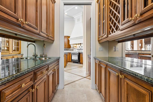 159 W Coconut Palm Road, Boca Raton, FL 33432