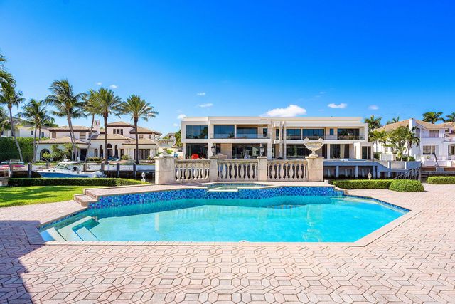 159 W Coconut Palm Road, Boca Raton, FL 33432