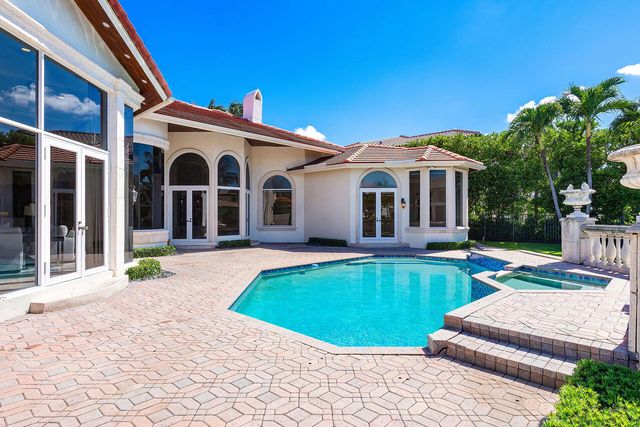 159 W Coconut Palm Road, Boca Raton, FL 33432