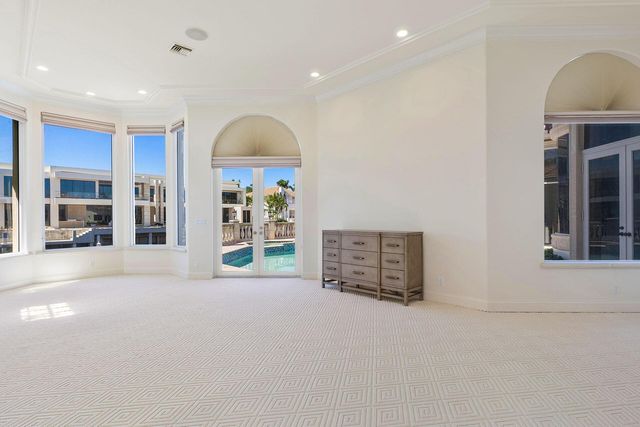 159 W Coconut Palm Road, Boca Raton, FL 33432