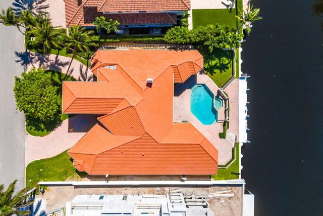 159 W Coconut Palm Road, Boca Raton, FL 33432