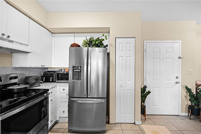 11060 SW 196th St 514, Cutler Bay, FL 33157