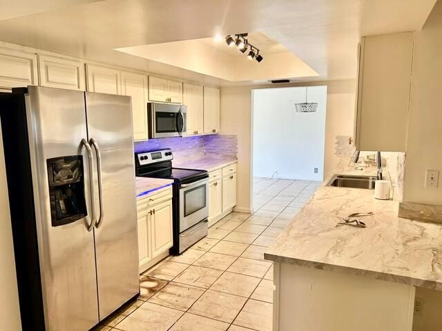 5371 NE 17TH Terrace, Fort Lauderdale, FL 33334