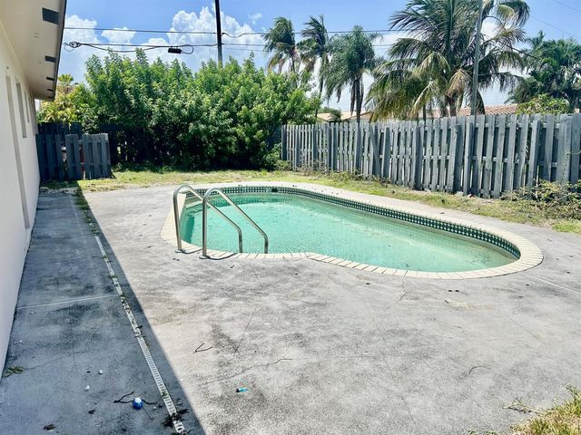 5371 NE 17TH Terrace, Fort Lauderdale, FL 33334