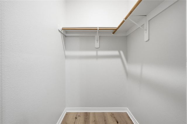 124 Lavaca Cr, Rockport, TX 78382