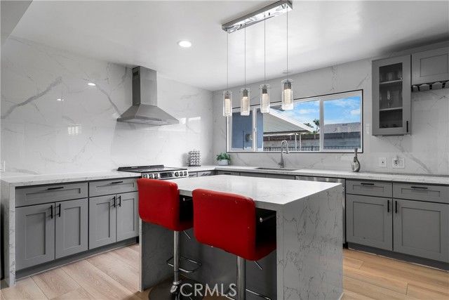 1158 N Ivescrest Avenue, Covina, CA 91724