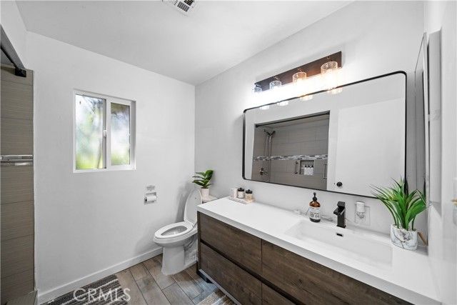 1158 N Ivescrest Avenue, Covina, CA 91724