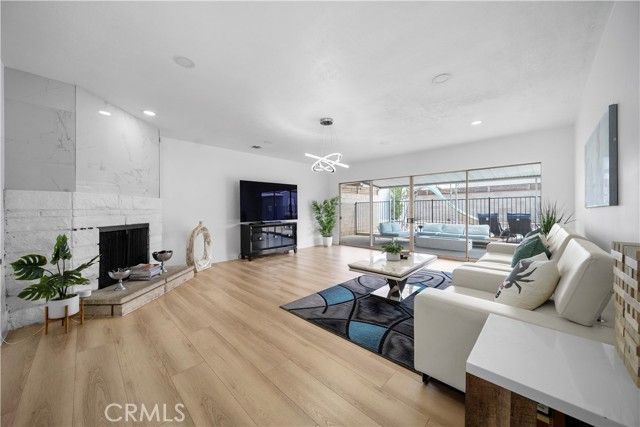 1158 N Ivescrest Avenue, Covina, CA 91724