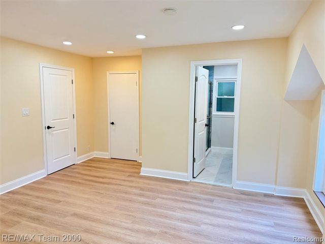 19135 Eastwood Drive, Harper Woods, MI 48225