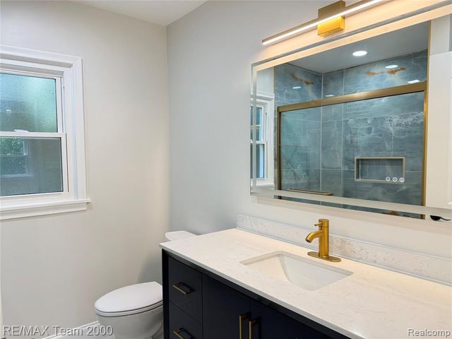 19135 Eastwood Drive, Harper Woods, MI 48225
