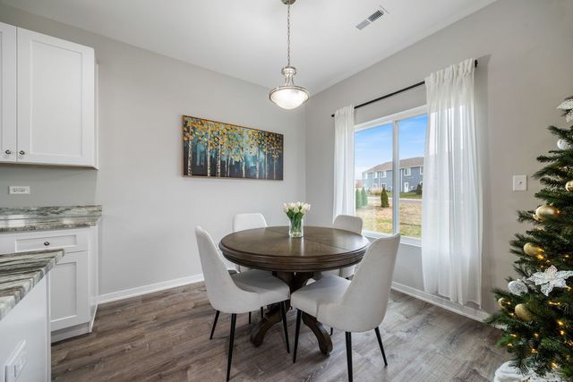 1240 Gillespie Lane, Yorkville, IL 60560