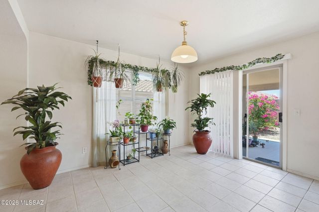3927 W Rock Basin Lane, Tucson, AZ 85745