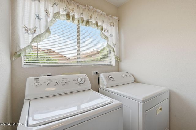 3927 W Rock Basin Lane, Tucson, AZ 85745
