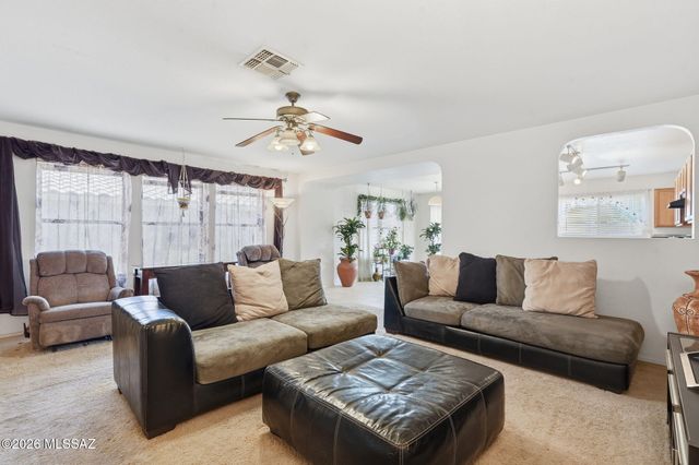 3927 W Rock Basin Lane, Tucson, AZ 85745