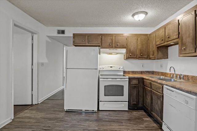 709 Eric Dr, Nashville, TN 37207