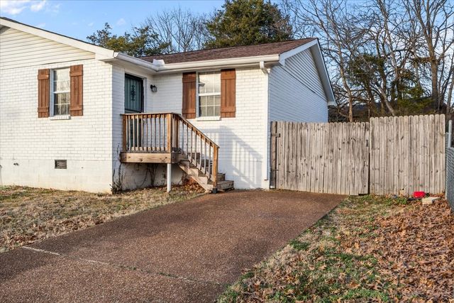 709 Eric Dr, Nashville, TN 37207