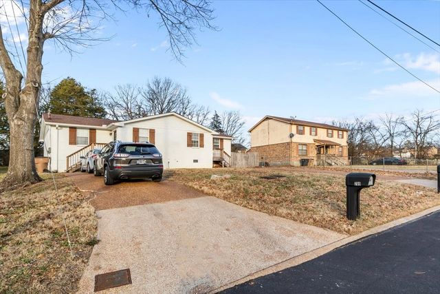 709 Eric Dr, Nashville, TN 37207