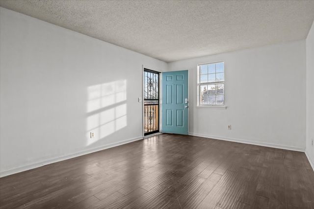 709 Eric Dr, Nashville, TN 37207