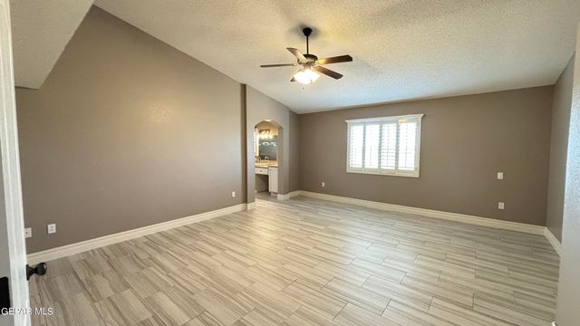 14193 HONEY POINT Drive, El Paso, TX 79938