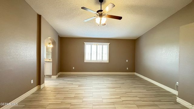 14193 HONEY POINT Drive, El Paso, TX 79938