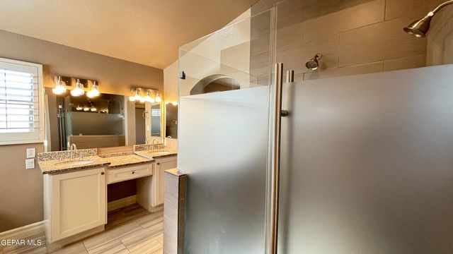 14193 HONEY POINT Drive, El Paso, TX 79938