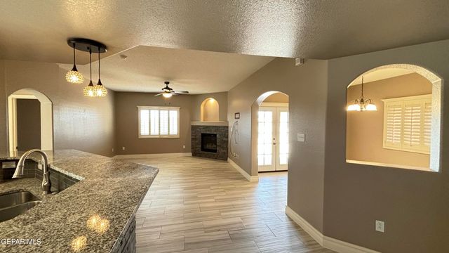 14193 HONEY POINT Drive, El Paso, TX 79938