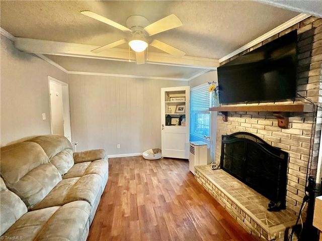 5236 Hicone Road, Mcleansville, NC 27301