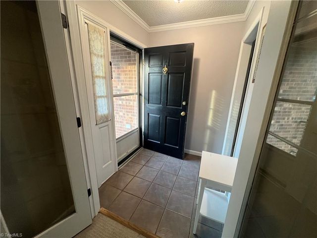 5236 Hicone Road, Mcleansville, NC 27301