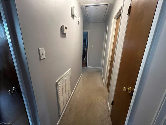 5236 Hicone Road, Mcleansville, NC 27301