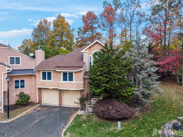 124 Kingsland Circle, South Brunswick, NJ 08852