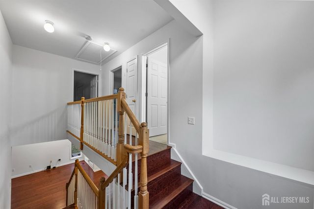 124 Kingsland Circle, South Brunswick, NJ 08852