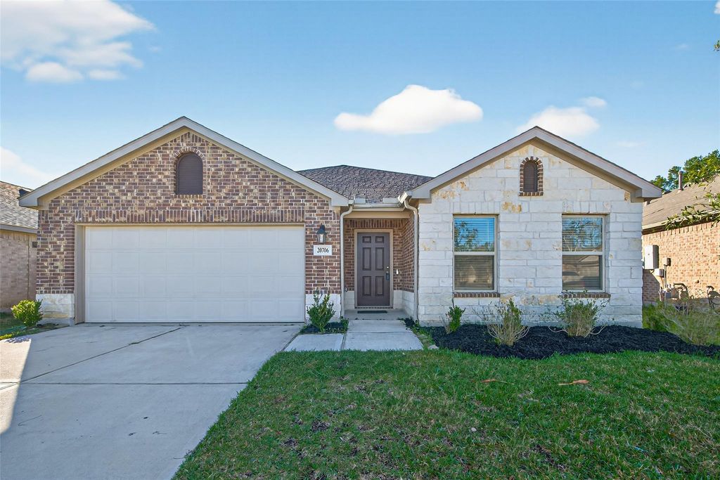 20706 Southern Woods Drive, New Caney, TX 77357