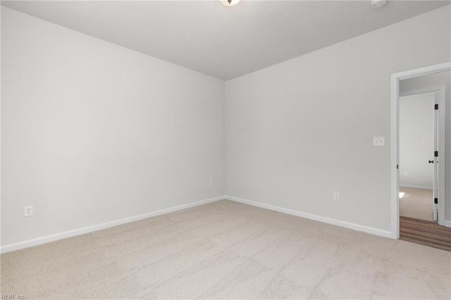 702 Argyll ST, Chesapeake, VA 23320