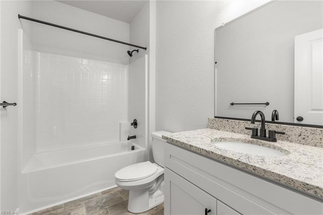 702 Argyll ST, Chesapeake, VA 23320