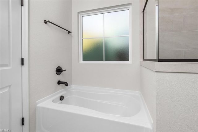 702 Argyll ST, Chesapeake, VA 23320