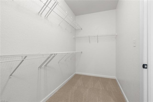 702 Argyll ST, Chesapeake, VA 23320