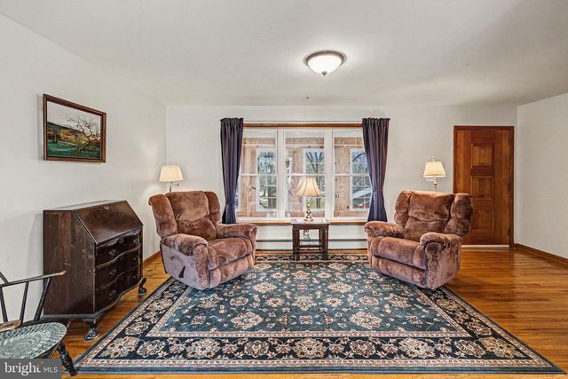 23 E WILLOW TERRACE DR, Mechanicsburg, PA 17050