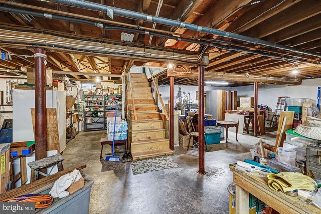 23 E WILLOW TERRACE DR, Mechanicsburg, PA 17050