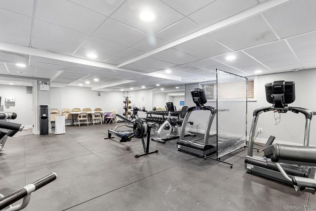 200 Atlantic Avenue 417, Lynbrook, NY 11563