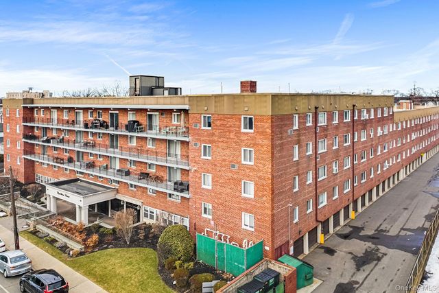 200 Atlantic Avenue 417, Lynbrook, NY 11563