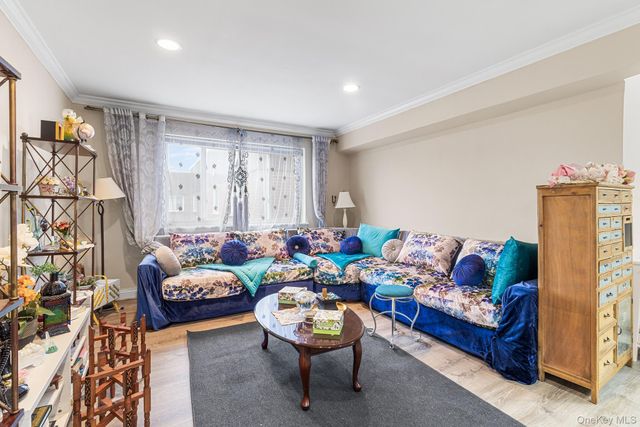 200 Atlantic Avenue 417, Lynbrook, NY 11563