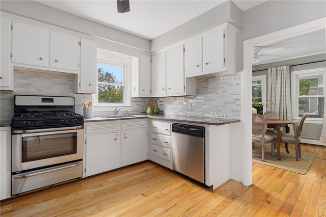 785 Main Avenue, Warwick, RI 02886