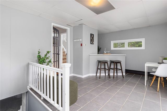 785 Main Avenue, Warwick, RI 02886