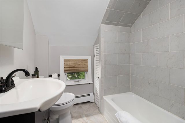 785 Main Avenue, Warwick, RI 02886