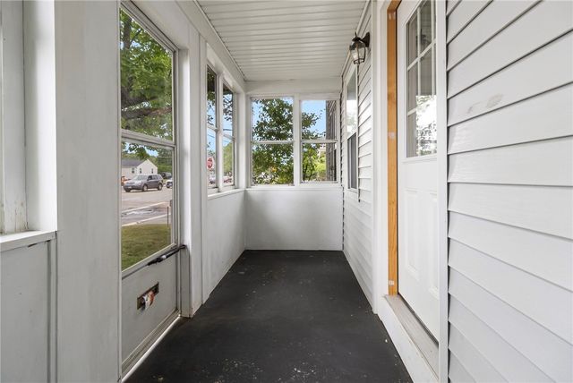785 Main Avenue, Warwick, RI 02886