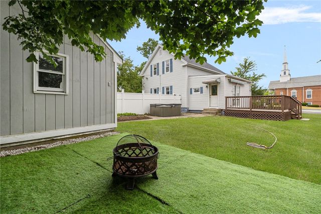 785 Main Avenue, Warwick, RI 02886