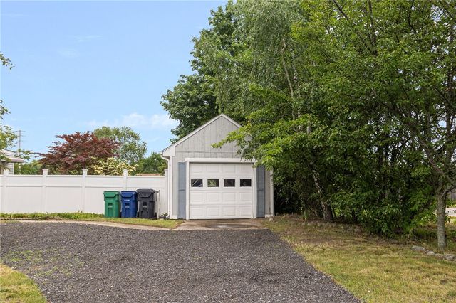 785 Main Avenue, Warwick, RI 02886
