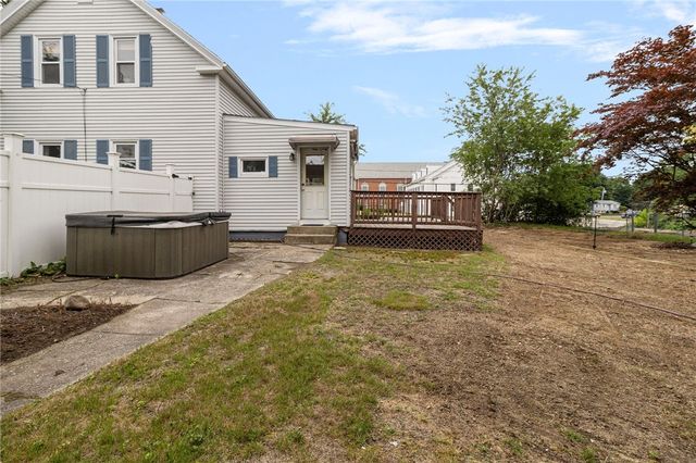 785 Main Avenue, Warwick, RI 02886