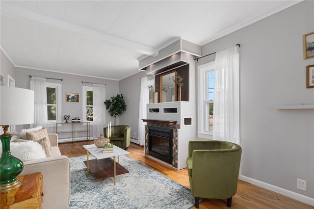 785 Main Avenue, Warwick, RI 02886