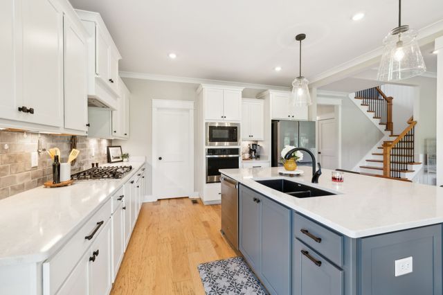 11769 Milton St, Milton, TN 37118